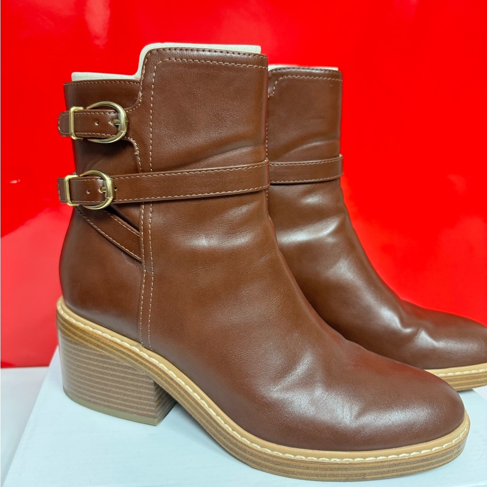 Marc Fisher Marieta Bootie/Dark Natural/Size 9/Gently Worn